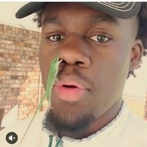 Meet your Posher, Ethan